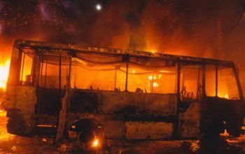 RJ:7 ônibus são incendiados após confronto de PMs e bandidos