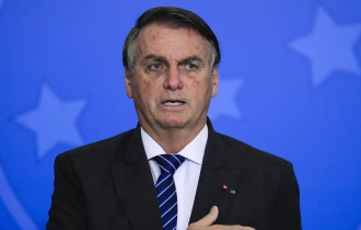 Presidente Bolsonaro começa sua cruzada contra a Globo